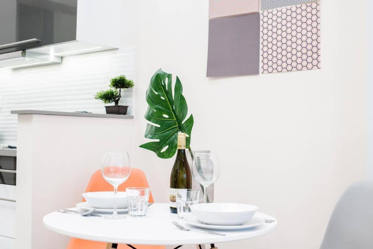 New Luxury Apartment In The Center With A/C Budapest Extérieur photo